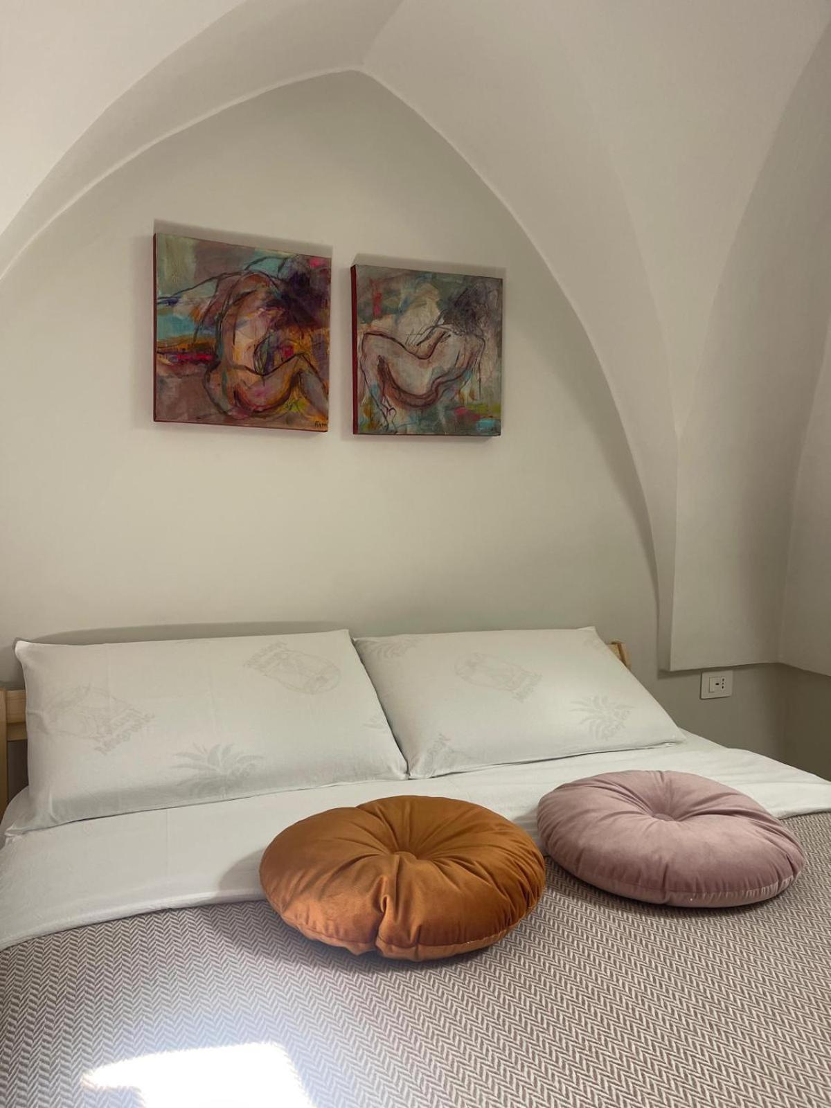 La Dimora Di Annika Apartment Oria  Bagian luar foto